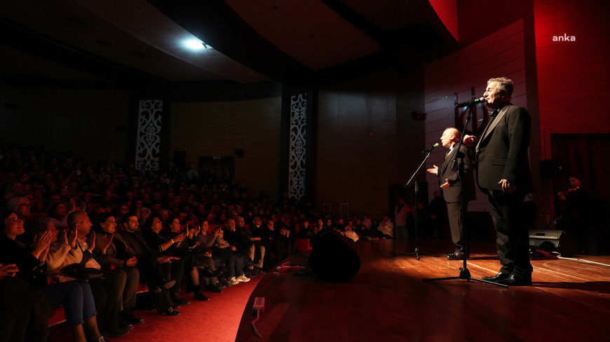 Keçiören Belediyesi, "Şifa Niyetine Anılar ve Türküler" gösterisine ev sahipliği yaptı