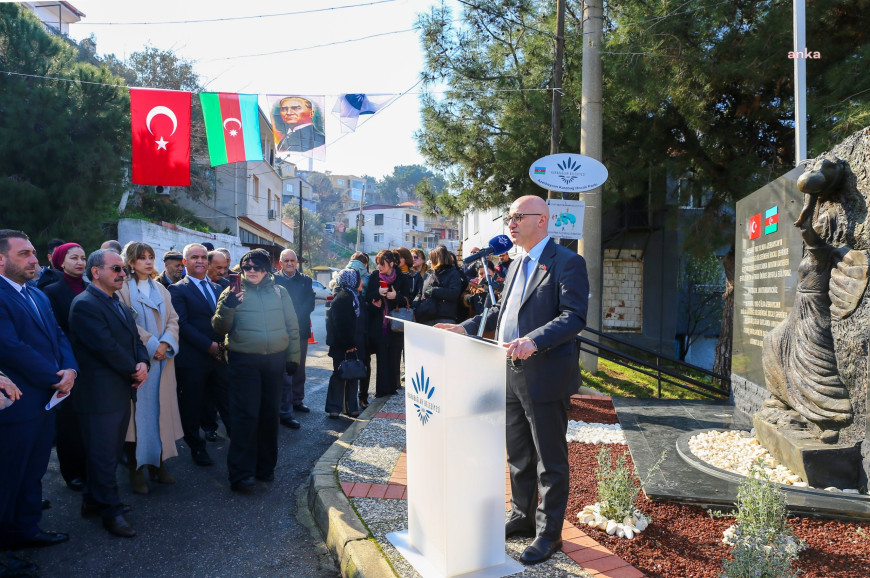 Hocalı Şehitleri Karabağlar’da anıtı başında anıldı