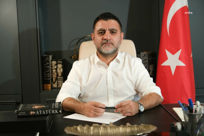 Genç Parti lideri Şahindur: “Bugün aday belirleme süreci, şaibeli kurultay gibi tartışmalar bütünüyle iktidara hizmet etmektedir”