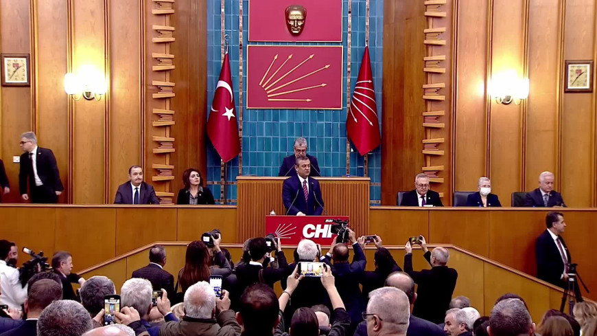 CHP Grup toplantısı... Özgür Özel'den iktidara Kartalkaya tepkisi: "Bu meselenin tek sorumlusu Tayyip Erdoğan'dır"