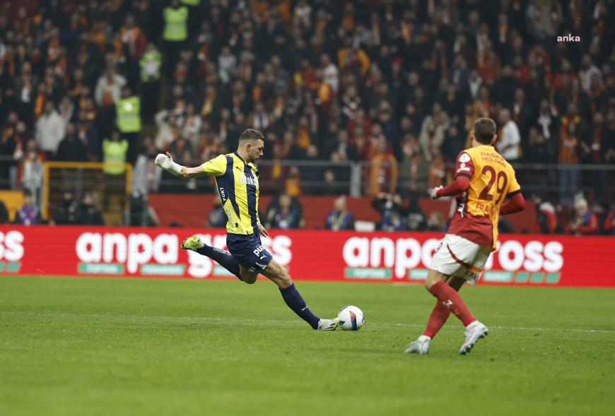 Galatasaray-Fenerbahçe derbisi 0-0 beraberlikle sonuçlandı