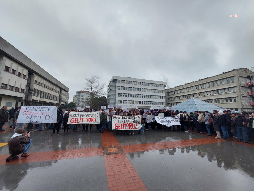 Boğaziçi Üniversitesi yönetimi 28 kulüp ve 6 topluluğun etkinliklerini 28 Mart'a kadar dondurdu