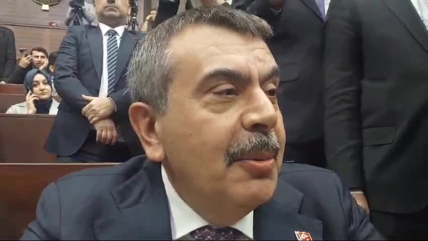 Milli Eğitim Bakanı Tekin: "Ben demokrasi ve hukuk devletine inanan bir kişi olarak seçilmiş insanlara yönelecek her türlü darbeye, her türlü vesayete karşı çıkan bir insanım"