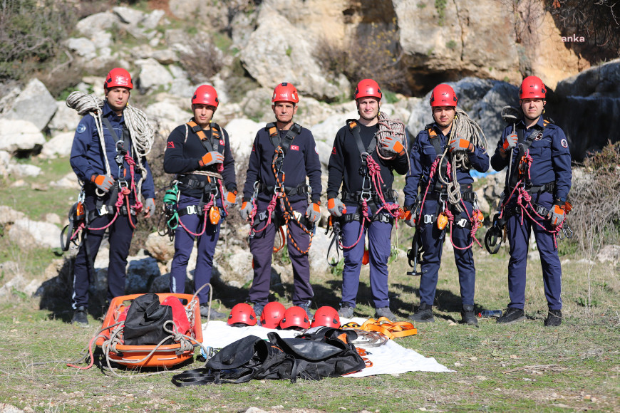 Mersin Büyükşehir Belediye İtfaiyesi'nden doğada eğitim