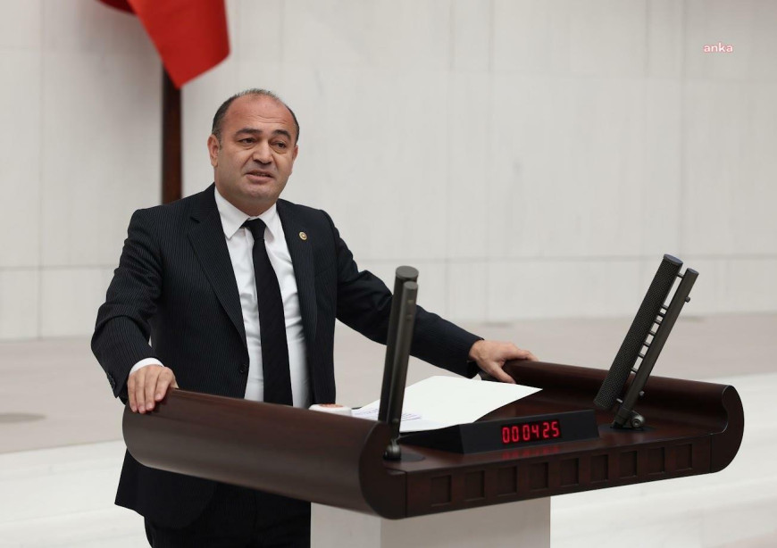 CHP'li Karabat'tan AK Parti'ye faiz tepkisi: ''Slogan, 'Adında Ak, ışığında faiz' olmalıdır''