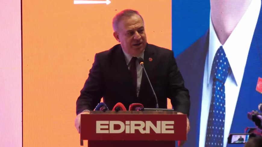 Gökan Zeybek: “Ekrem İmamoğlu, CHP’nin yıldızıdır. Ona dokunmaya çalışırsanız milyonlarla sizin karşınıza dikiliriz” 