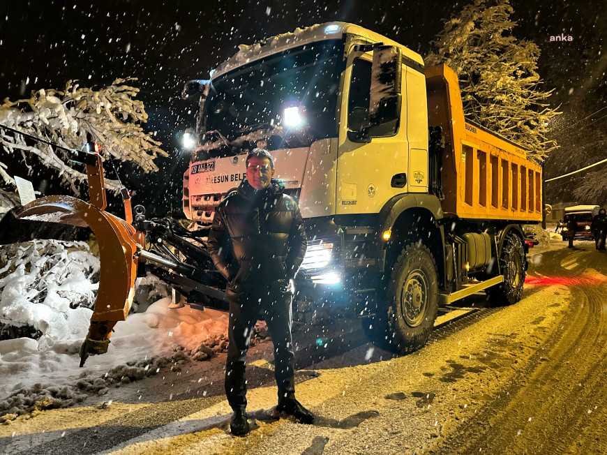 Giresun Belediye Başkanı Köse, karla mücadele ekiplerini yalnız bırakmadı