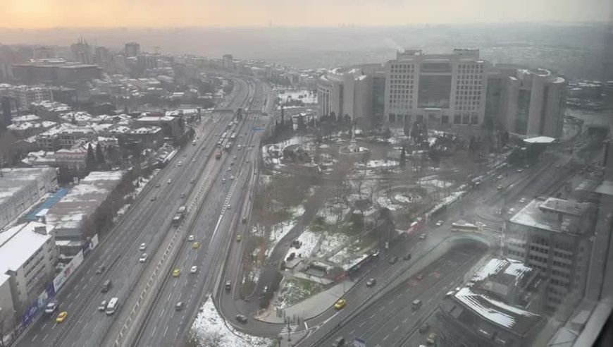 İstanbul trafiği akşam saatlerinde yüzde 20'nin altına düştü