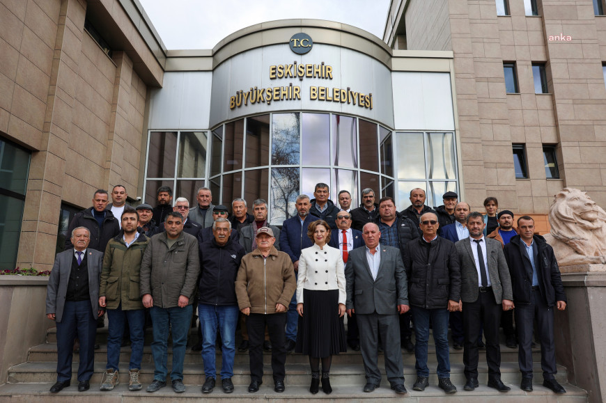 Eskişehir Büyükşehir Belediye Başkanı Ünlüce: "Eğitim, tarım- hayvancılık, sosyal hayat ve istihdam konusunda ilçelerimizi güçlü tutmalıyız"