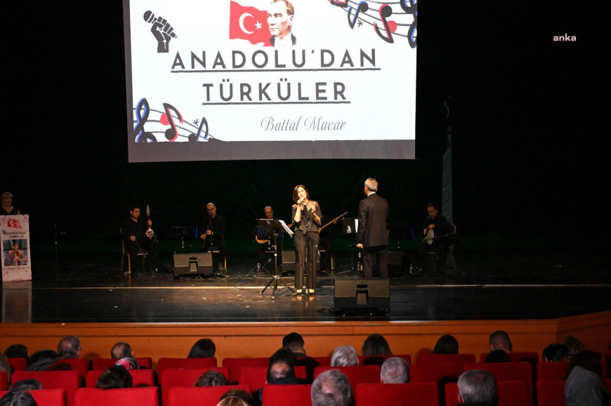 Kırşehir'de Anadolu'dan Türküler Korosu Konseri düzenlendi