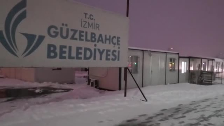 Depremin ikinci yılında Malatya’ya gelen Güzelbahçe Belediye Başkanı Mustafa Günay, “Evet, iyi ki gelmişiz. İyi ki o zor şartlarda bu insanların elinden tutmuşuz”