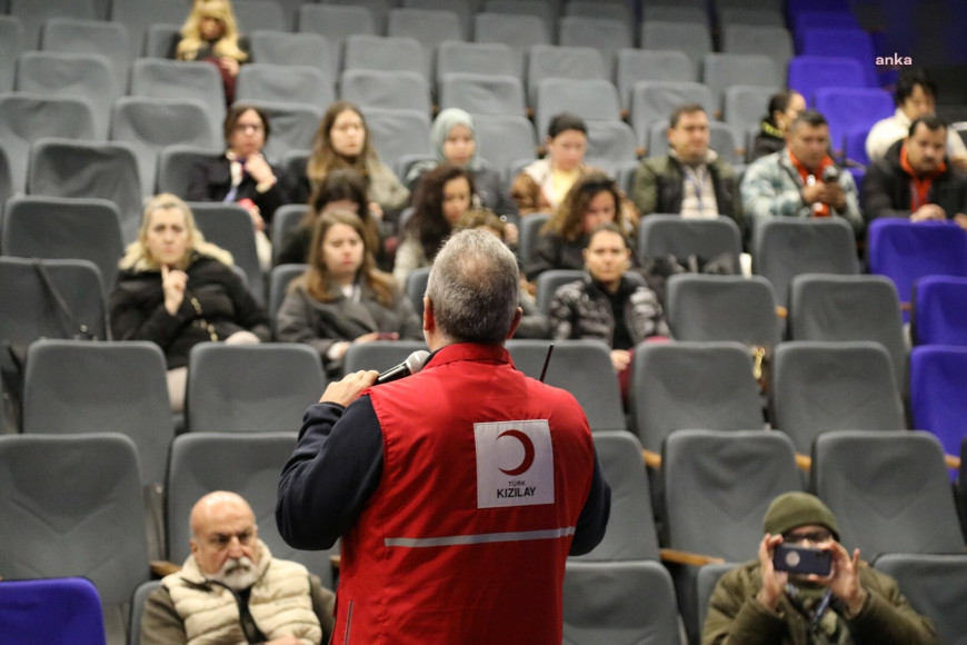 Bodrum Belediyesi personeline, “Kan Bağışı ve Kök Hücre Bilgilendirme Eğitimi” verildi