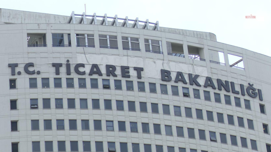 Ticaret Bakanlığı: “Suriye ile karşılıklı ticarette yeni düzenleme yürürlüğe girdi, ihracat kısıtlamaları kaldırıldı” 