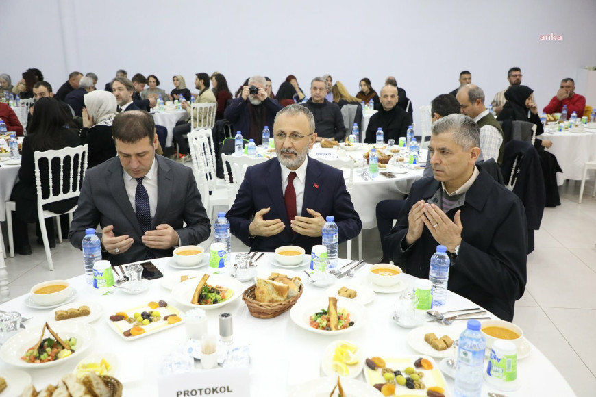 Eyüpsultan Belediyesi'nden arama kurtarma ekiplerine iftar yemeği 