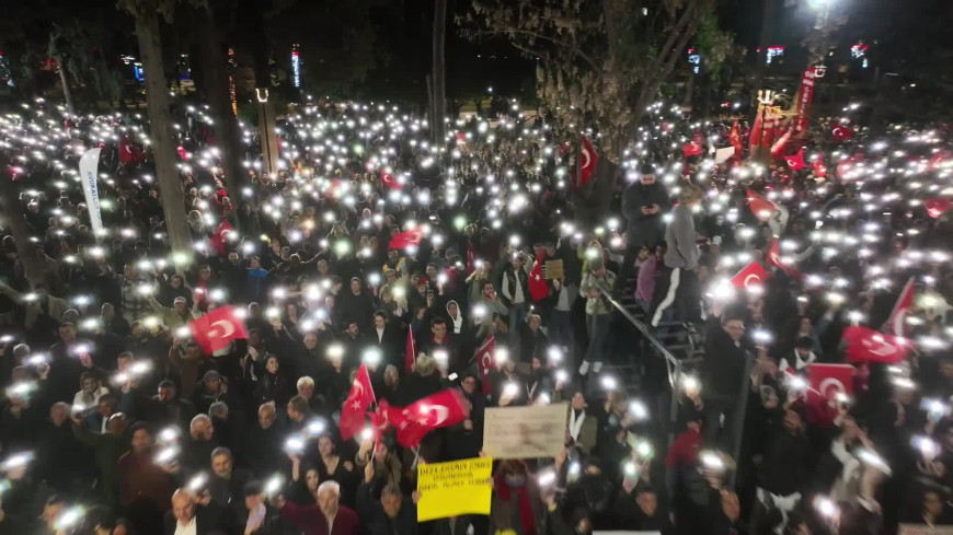 Adana, İmamoğlu’na destek için bir araya geldi… Zeydan Karalar: “İlk seçimde Türkiye’nin dört bir yanında yeniden çiçekler açacak”