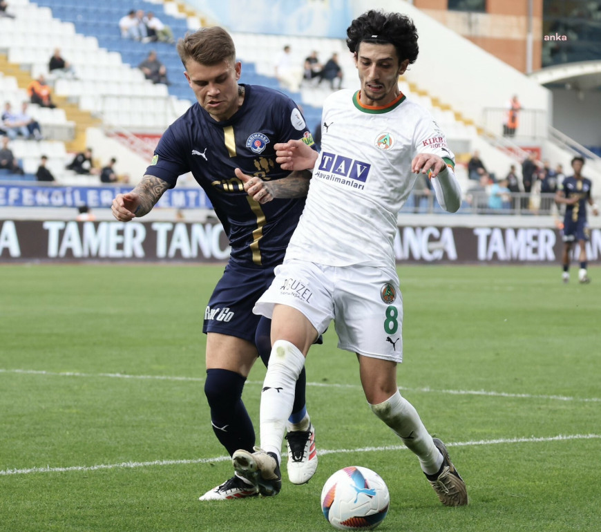 Kasımpaşa, Alanyaspor'u  2-1 mağlup etti