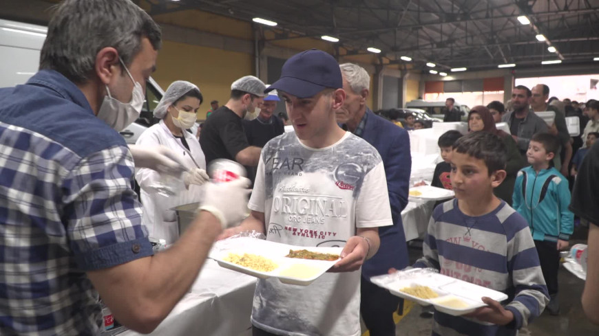 Osmangazi Belediye Başkanı Aydın: "Vatandaşlarımızla iftar sofrasında bir araya gelmek bizleri çok mutlu ediyor"