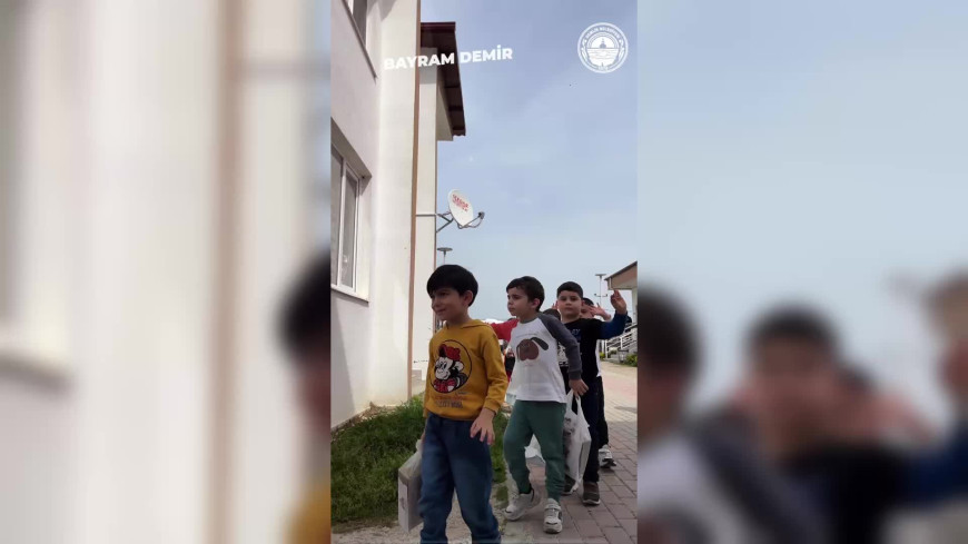 Gemlik Belediyesi Uğur Böcekleri Kreş ve Gündüz Bakımevi öğrencilerinden anlamlı ziyaret