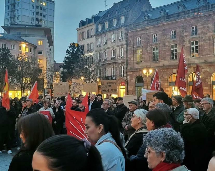 Fransa’da İmamoğlu'na destek protestoları 