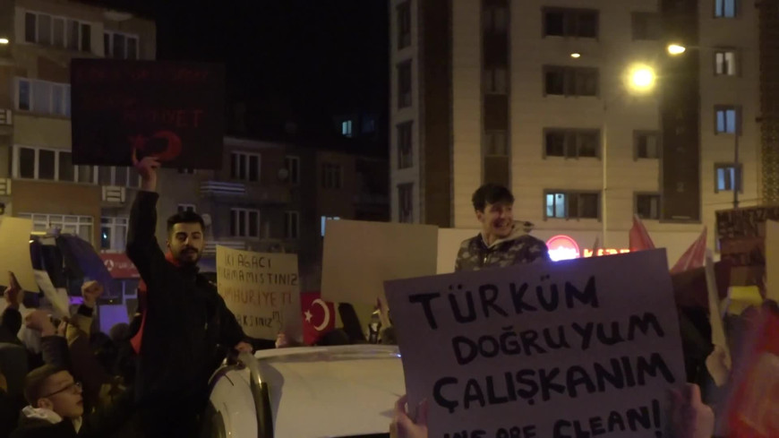 İmamoğlu'nun tutuklanmasına Erzurum'da da tepki... Taşlanarak protesto edilmişti, Erzurumlu destek için sokağa çıktı