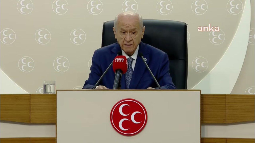 Devlet Bahçeli'den Özgür Özel'e: "Yargıya saygı duy, partinde otur"