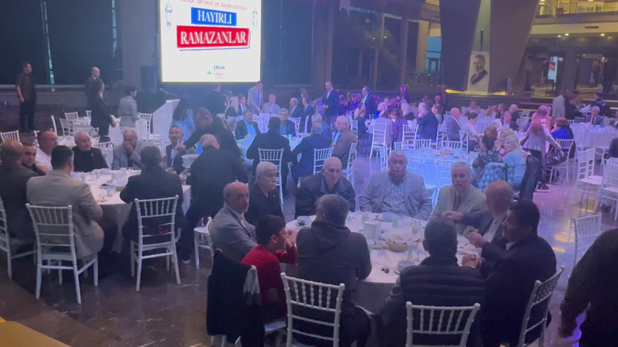 Osmaniye Belediye Başkanı Aydın, muhtarlar ve belediye meclisi üyeleriyle iftarda bir araya geldi