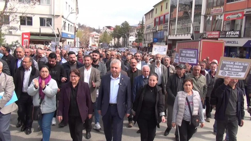 Ekrem İmamoğlu'na gözaltı... Emek Partisi Genel Başkanı Aslan: "Bugün yan yana durma günüdür"