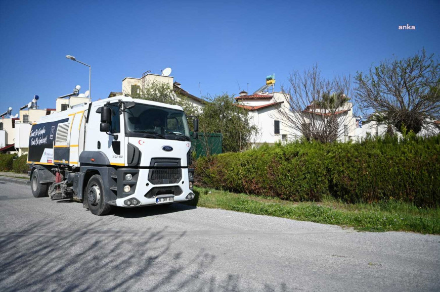 Kuşadası Belediyesi bahar temizliğine başladı