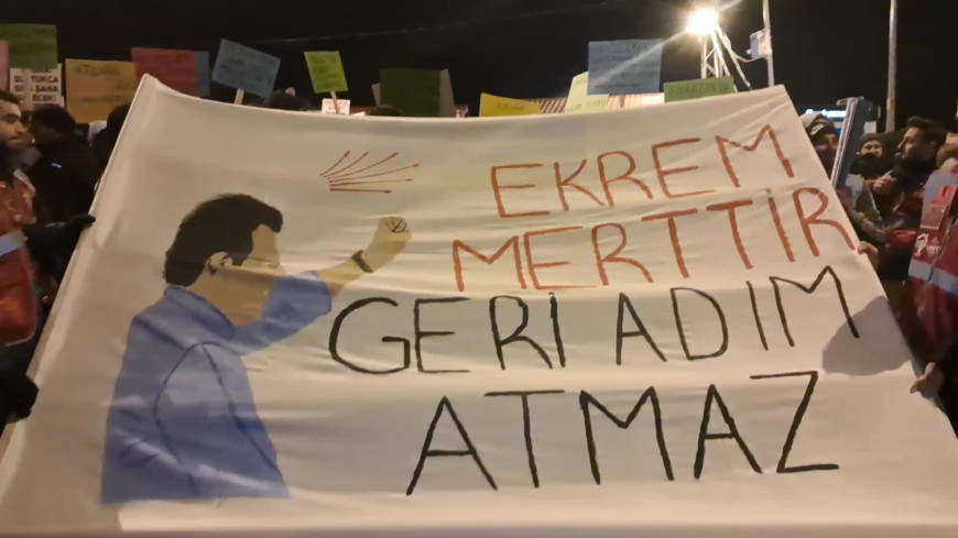 Ekrem İmamoğlu'nun gözaltına alınmasını protesto eden binlerce Artvinli sokaklarda yürüdü