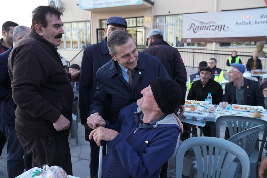 Tepebaşı Belediyesi iftar sofrasını Sakintepe'de kurdu 