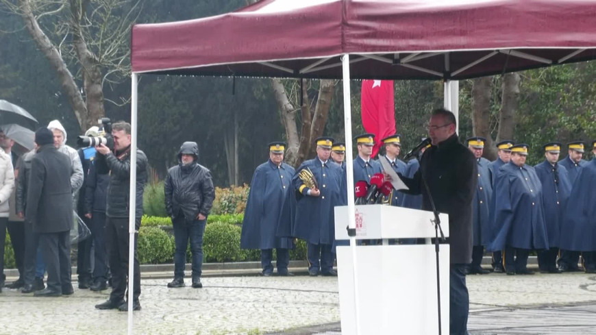 Edirnekapı Şehitliği'nde 18 Mart için anma töreni