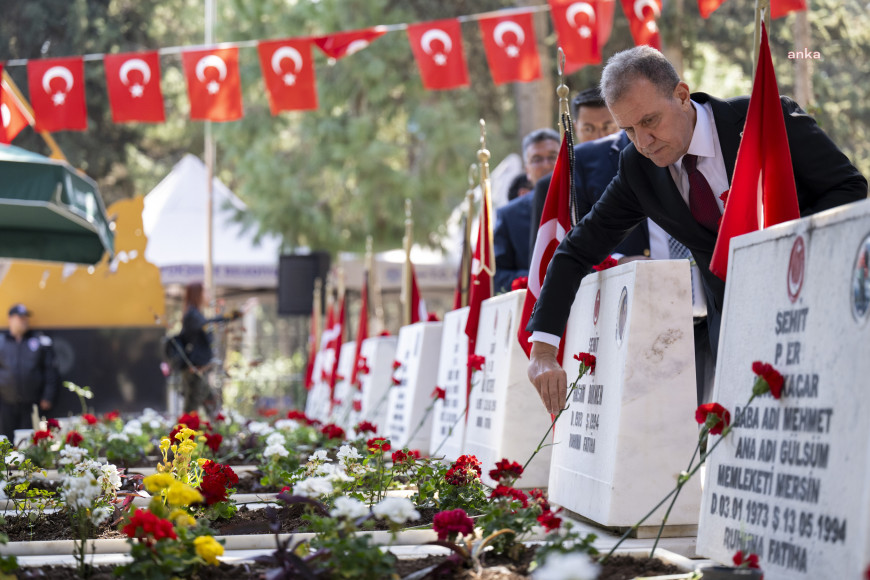  Mersin Büyükşehir Belediye Başkanı Seçer, 18 Mart Şehitleri Anma Günü programına katıldı 