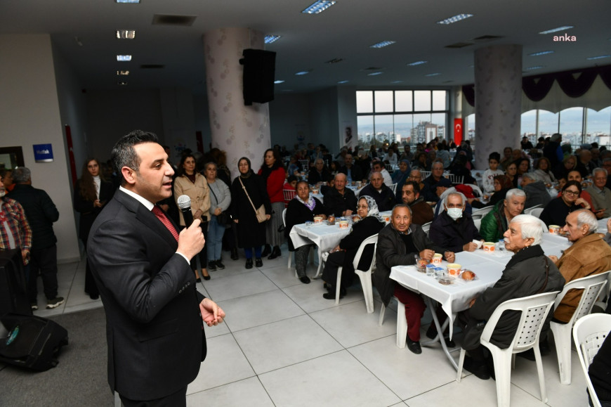 Çiğli Belediye Başkanı Yıldız, vatandaşlarla iftarda buluştu