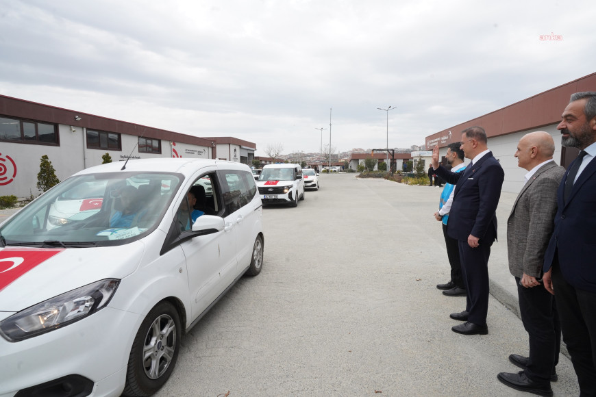 Beylikdüzü Belediyesi'nden İhtiyaç sahibi ailelere 5 bin koli gıda ve erzak desteği 