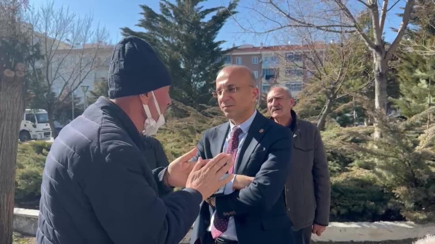 CHP’li Aşkın Genç’in dinlediği kanser hastası emekli: “İlaç alacak param yok, 56 yaşındayım ama 70 yaşına döndüm”