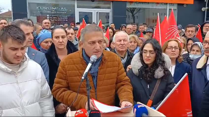 CHP'den yurt çapında protesto... Düzce İl Başkanı Özcan Dağıstanlı: "Seçimle kazanamayacaklarını anlayanlar, zorbalığa başvurmaktadır"
