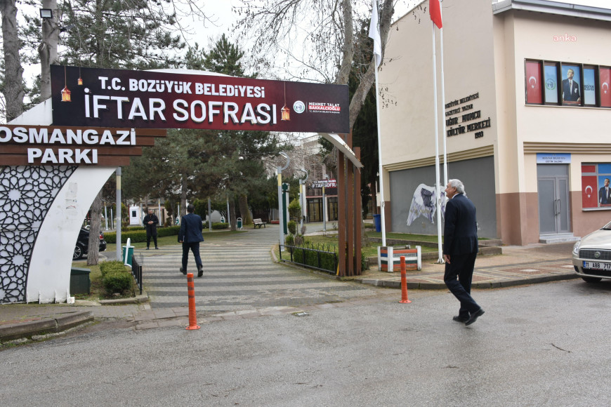 Bozüyük Belediye Başkanı Bakkalcıoğlu: “Yeni Düğün Salonu diye anılan salonda iftar yemeklerinin sizlerle buluşmasını sağlayacağız”