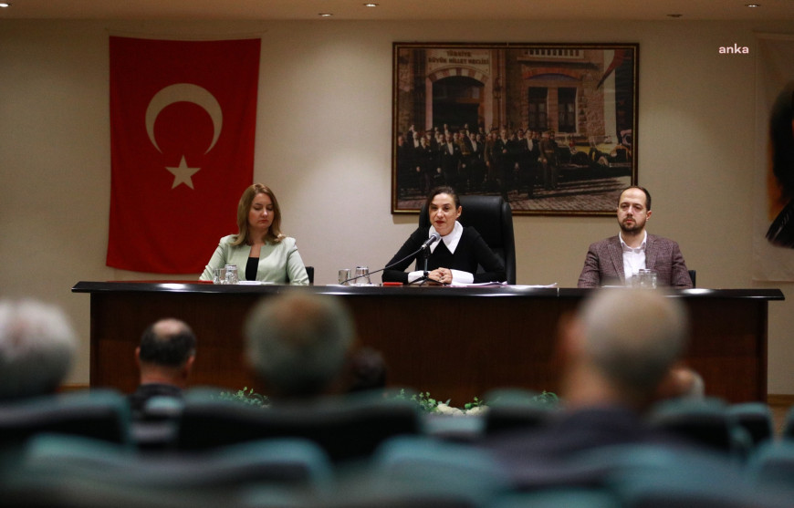 8 Mart Dünya Emekçi Kadınlar Günü...Efes Selçuk Belediye Başkanı Sengel: ''Kadın siyasette de var olma savaşı verendir''
