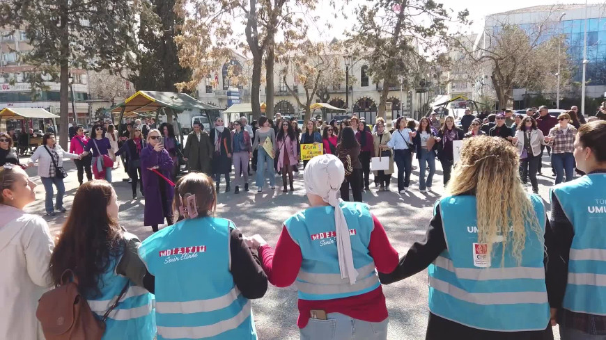 Gaziantep'te 8 Mart... Sevda Karaca: "Mücadeleden daha çok güveneceğimiz bir şeyimiz yok"