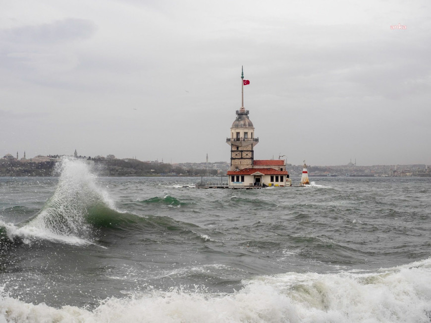 İstanbul’da hava aniden soğuyacak... Hava sıcaklığı hafta sonu 25, gelecek hafta 5 dereceyi görecek