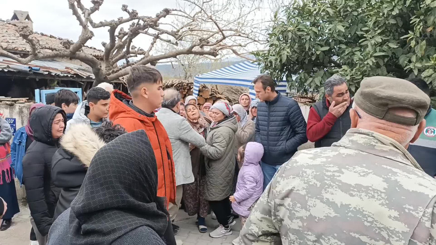 Aydın'da kendisine takıntılı erkek tarafından öldürülen Sabriye Türköz toprağa verildi