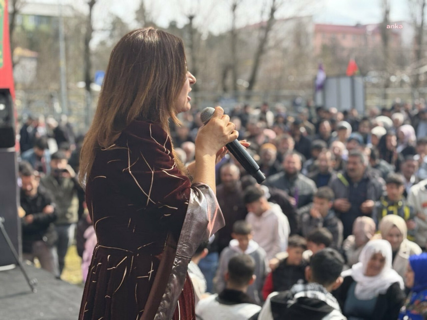 Ekrem İmamoğlu'na gözaltı... DEM Partili Koçyiğit: "Yargı darbeleriyle halkın iradesini teslim almaya çalışanlara direneceğiz"