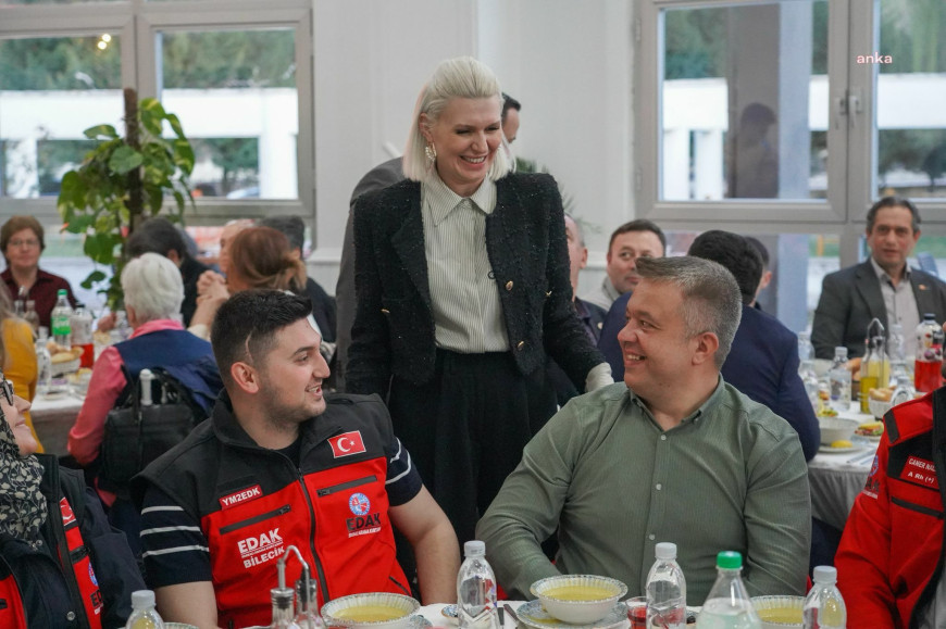 Bilecik Belediye Başkanı Subaşı, dernek temsilcileri, muhtarlar ve basın mensuplarıyla iftarda buluştu