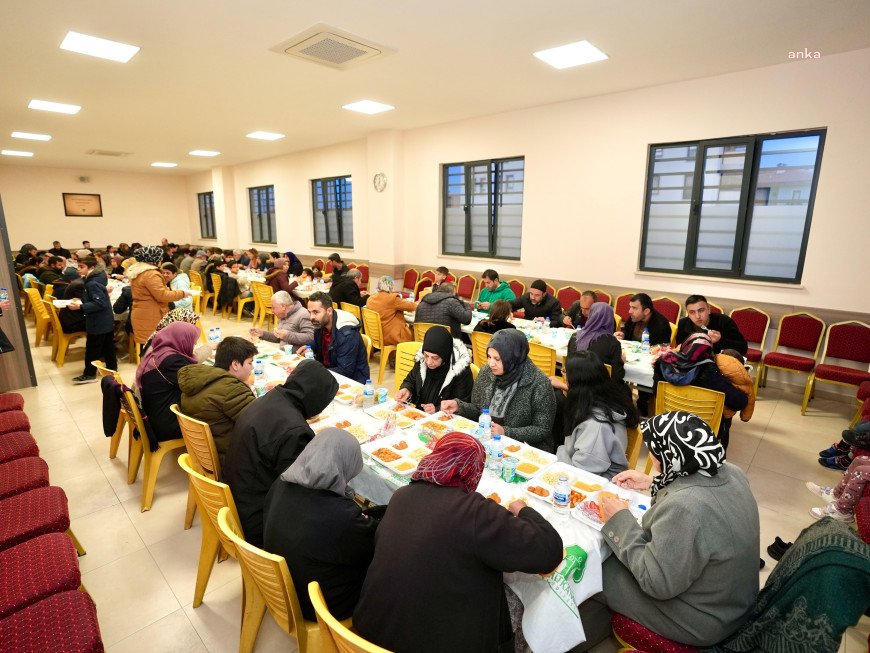 Şehitkamil Belediyesi’nden ilçenin beş noktasında iftar çadırı