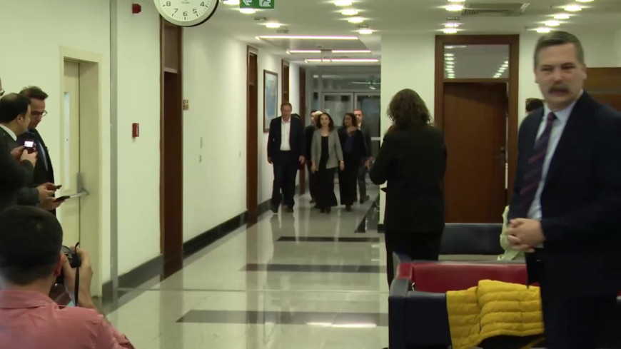 DEM Parti Eş Genel Başkanlarından TİP’e ziyaret… Baş: “İktidarın tek yanlı olarak tüm muhalefete karşı kullandığı yargı silahını susturması gerekiyor”