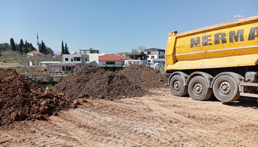 İzmir'de eski kurşun fabrikasına ait atıkların Torbalı'ya izinsiz şekilde dökülmesine ilişkin İzmir Cumhuriyet Başsavcılığı soruşturma başlattı