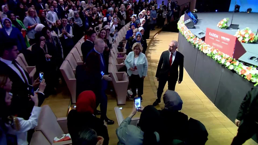 Cumhurbaşkanı Erdoğan: Kadın düşmanı zihniyet AK Parti iktidarıyla artık tarihe karışmıştır