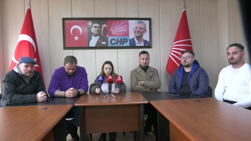 Rize’li Halkçı Liseliler öğretmenlerin sürgün edilmesine tepki gösterdi "HTürkiye'nin tüm gençleri ile omuz omuza mücadele edeceğiz”