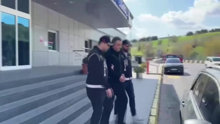 Sarallar suç örgütü yöneticisi olduğu iddia edilen Ali Uğur Uzun İstanbul Atatürk Havalimanı'nda gözaltına alındı
