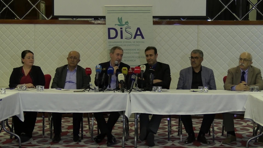 DEM Parti Eş Genel Başkanı Bakırhan: Süreç uzarsa boşluk oluşur